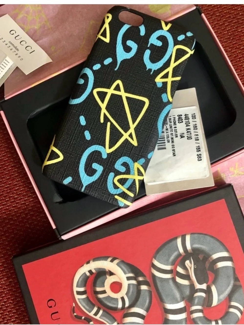 NWT~GUCCI~iPhone 6 Ghost GG Star Case